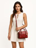 Red color option, Sold out, Currently selected
