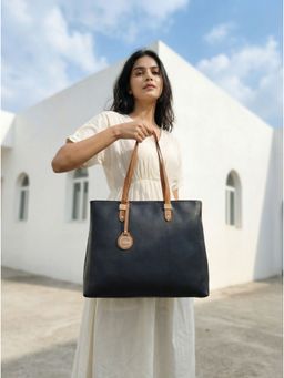 Toteteca - Office Black Shoulder Bag