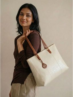 Toteteca - Office Off White Shoulder Bag