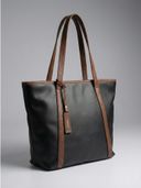 Black color option, Sold out, Currently selected