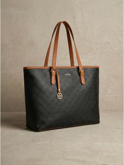 Toteteca - Functional Black Shoulder Bag