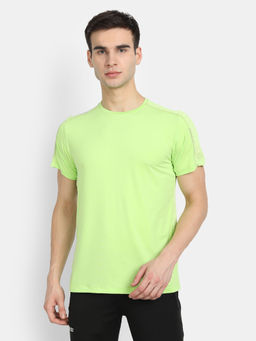 Dida - Men Green Solid T-Shirt
