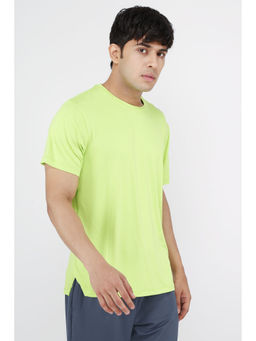 Dida - Men Green Solid T-Shirt