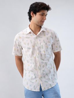 Spykar - Off-White Floral Print Regular Fit Shirt