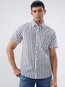 Navy Blue color option, Currently selected