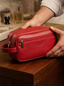 The House Of Ganges - Red Hurst Vegan Leather Toiletry Bag