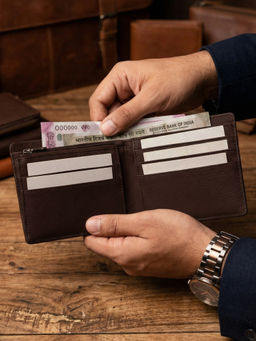 The House Of Ganges - Brown Leonardo Vegan Leather Men Bifold Wallet