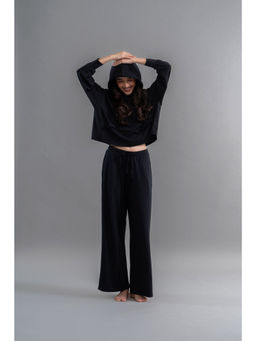 NeceSera - Black Luxflo Travel Black Hoodie & Pyjama (Set of 2)