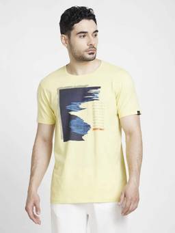 Spykar - Men Powder Yellow Cotton Slim Fit Printed Round Neck T-Shirt