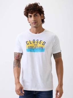 Spykar - Men White Half Sleeves Slim Fit T-Shirt