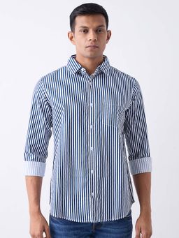 Spykar - Men Blue Full Sleeves Slim Fit Shirt