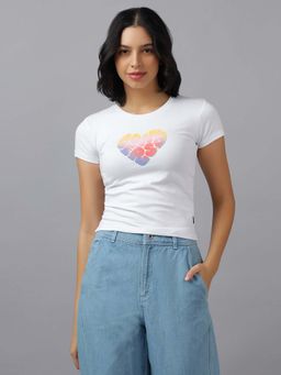 Converse - Women Heart T-Shirt