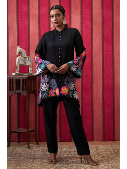 Soup by Sougat Paul - Zinnia Black Floral Kurta with Pant (Set of 2)
