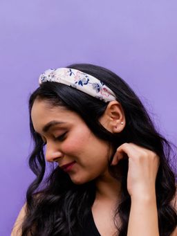 JEWELZ - Elegant White Hair Band with Floral Prints Women