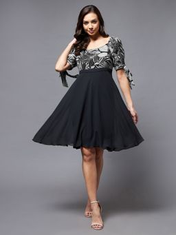 Miss Chase - Women's Black & Off White Printed Fit & Flare Knee Length Dress