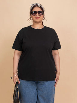 TITTLI - Black Solid Pure Cotton Regular T-Shirt