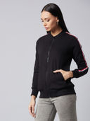 Black color option, Currently selected