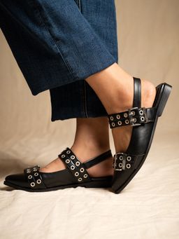 Theater - Women Black Buckle Sandals
