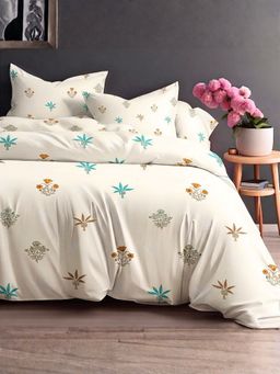 the White Moss - Mustard & Ivory Pure Cotton 220Tc Bedsheet With 2 Pillow Covers (Queen)
