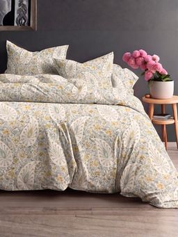 the White Moss - Mustard Pure Cotton 220Tc Bedsheet With 2 Pillow Covers (Queen)
