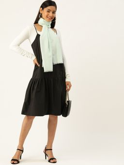 Trend Arrest - Solid Green Scarf