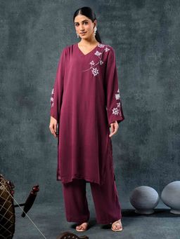 Phulkari Forever - Pure Georgette Hand Embroidered Phulkari Kurta - Divine Falsa