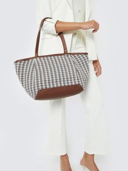 max - Women Knit Shoulder Handbag - Multi-Color