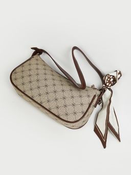 max - Women Quilted Sling Bag - White