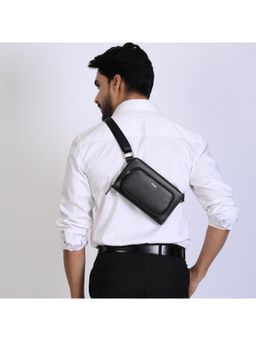 Gioia - Louis Nappa Leather Travel Sling Bag - Black