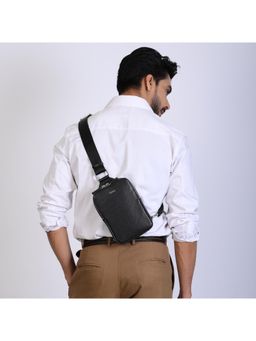 Gioia - Mario V leather Crossbody Sling Bag - Black