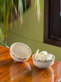 ExclusiveLane - 'Daawat-e-Taj' Handcrafted Ceramic Serving Bowls (Set of 2, 580 ml, Microwave Safe)