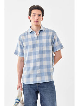 Snitch - Men Light Blue Checks Half Sleeves Regular Casual Shirt