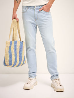 The Bear House - Blue Solid Slim Fit Jeans