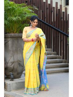 Beatitude - Yellow Slub Cotton Floral Jamdani Saree with Unstitched Blouse
