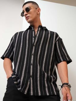 HIGHLANDER - Men Black Oversized Dobby Stripes Shirt