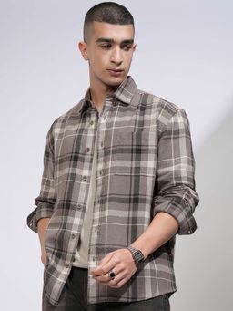HIGHLANDER - Men Grey Checked Relaxed Fit Shirt