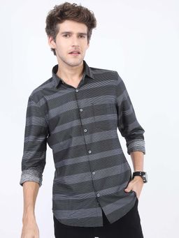 HIGHLANDER - Men Charcoal Slim Fit Horizontal Stripes Casual Shirt