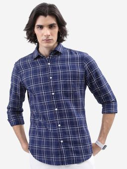 HIGHLANDER - Men Navy Blue Checks Slim Fit Casual Shirt