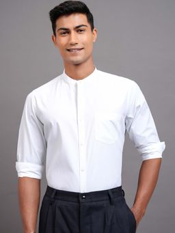 HIGHLANDER - Men White Solid Mandarin Collar Formal Shirt