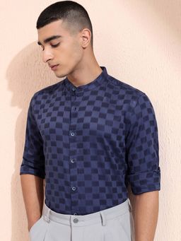 HIGHLANDER - Men Navy Blue Checks Mandarin Collar Shirt