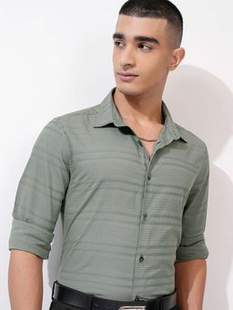 HIGHLANDER - Men Olive Stripes Regular Fit Shirt