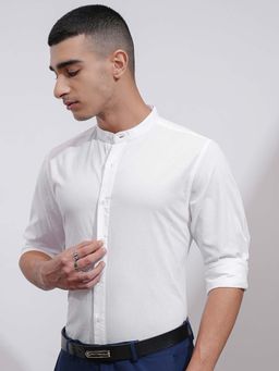 HIGHLANDER - Men White Jacquard Textured Regular Fit Shirt