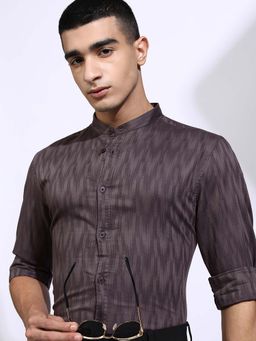 HIGHLANDER - Men Dark Grey Dobby Textured Mandarin Collar Shirt