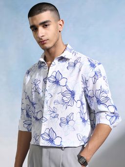 HIGHLANDER - Men White and Blue Floral Printed Relaxed Fit Shirt