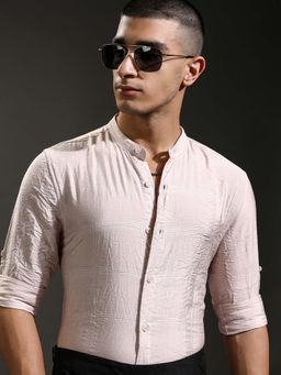 HIGHLANDER - Men Pink Jacquard Textured Checks Mandarin Collar Shirt