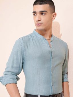 HIGHLANDER - Men Blue Dobby Textured Mandarin Neck Shirt