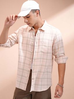 HIGHLANDER - Men Peach Dobby Checks Slim Fit Casual Shirt
