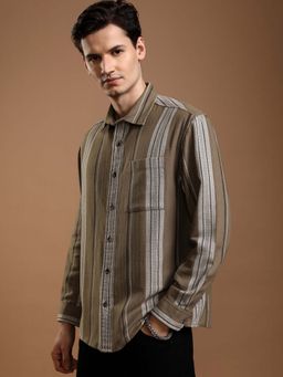 HIGHLANDER - Men Brown Stripes Relaxed Fit Shirt
