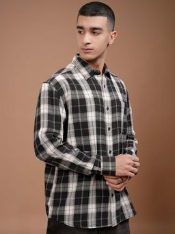 HIGHLANDER - Men Multi-Color Dobby Checks Relaxed Fit Shirt