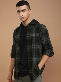 HIGHLANDER - Men Black Checks Full Sleeves Shirt